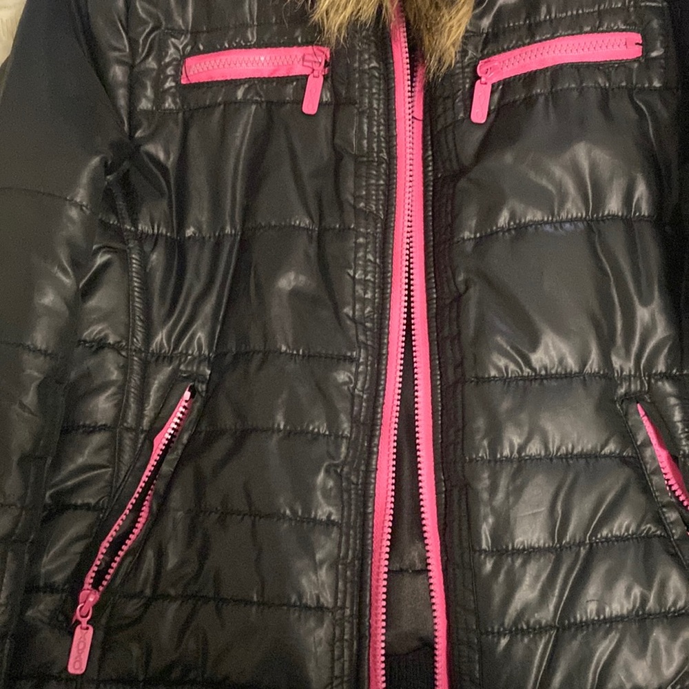Black and pink puffer